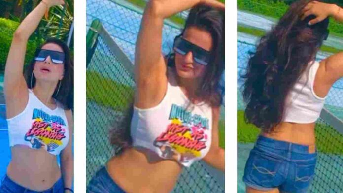 Warrant issued in the name of Ameesha Patel, know what is the charge