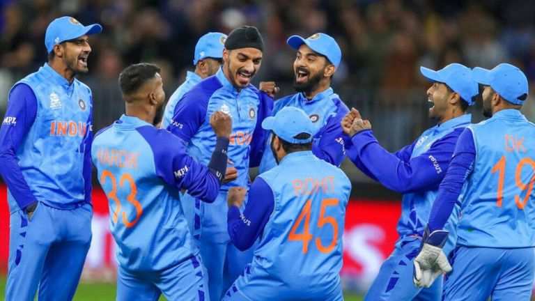 Big News! IND vs BAN Match: अर्शदीप और हार्दिक ने शानदार गेंदबाजी की और भारत ने पांच रन के छोटे अंतर से जीत दर्ज की।
