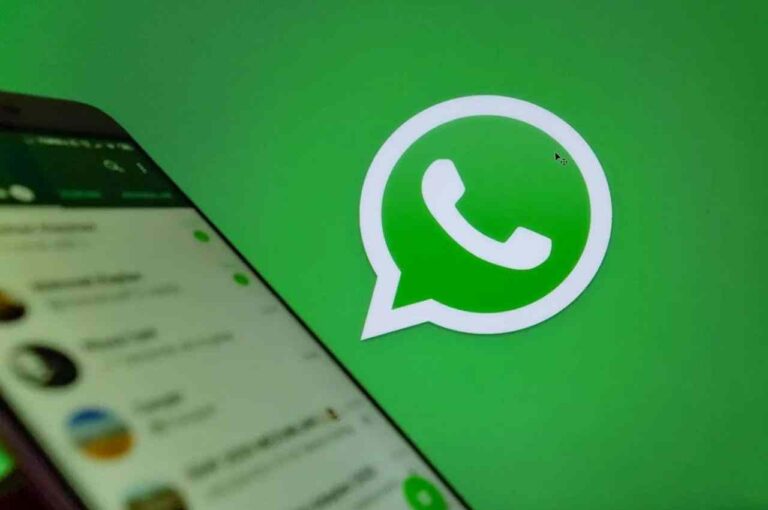 जानिए इस शानदार फीचर के बारे में जो आपको केवल एक क्लिक के साथ सभी WhatsApp चैट को दूसरे फोन पर ले जाने की अनुमति देता है।