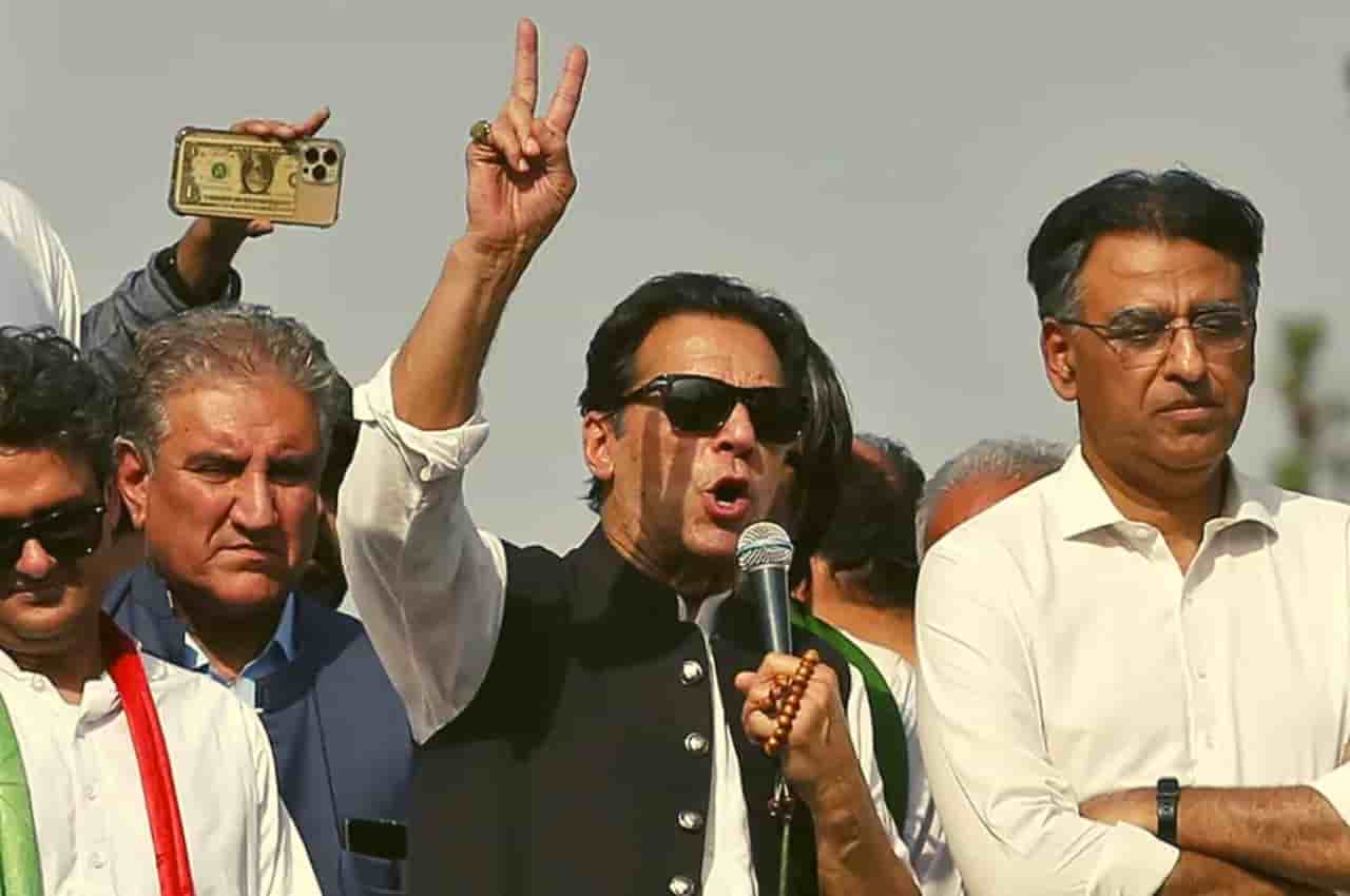 Imran Khan 19 मार्च को लाहौर के मीनार-ए-पाकिस्तान में एक विशाल रैली करेंगे:- इमरान खान