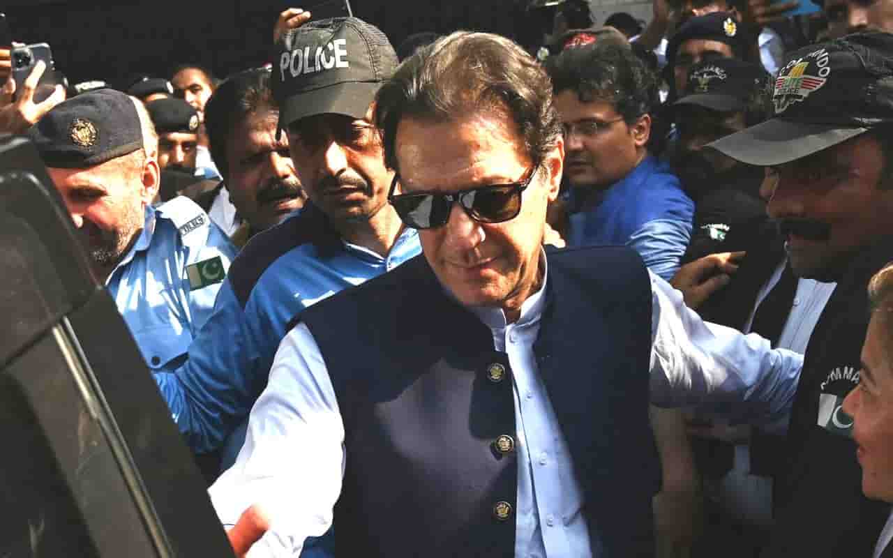 Court issues non bailable arrest warrant against Imran Khan