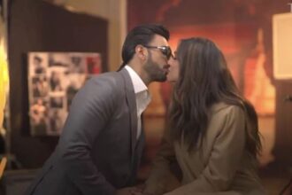 Deepika-Ranveer Kissing Video